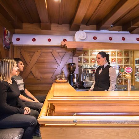Gh Hotel Monzoni Pozza di Fassa Luaran gambar