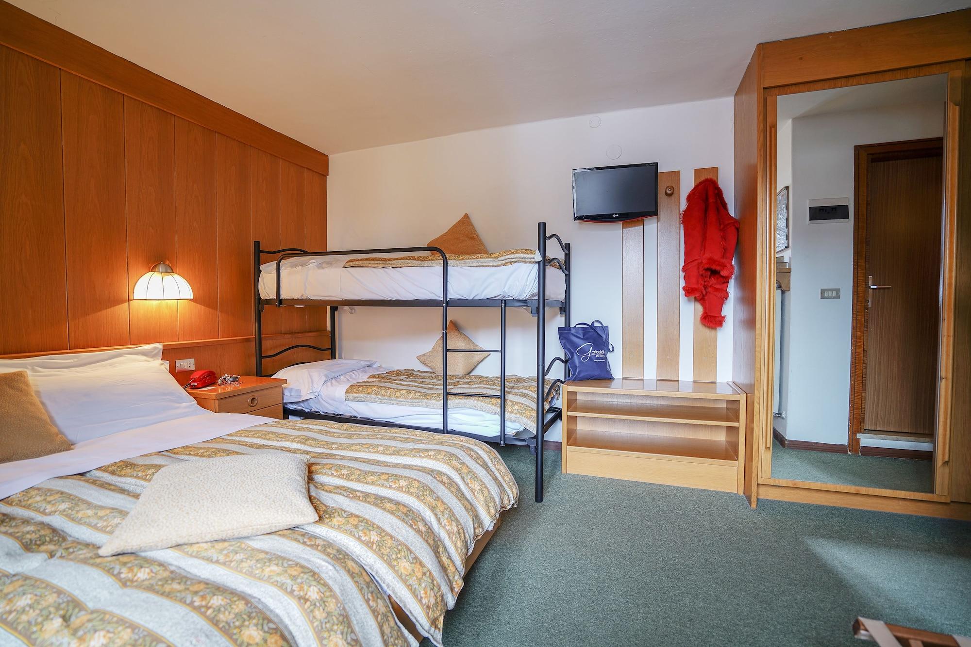 Gh Hotel Monzoni Pozza di Fassa Luaran gambar
