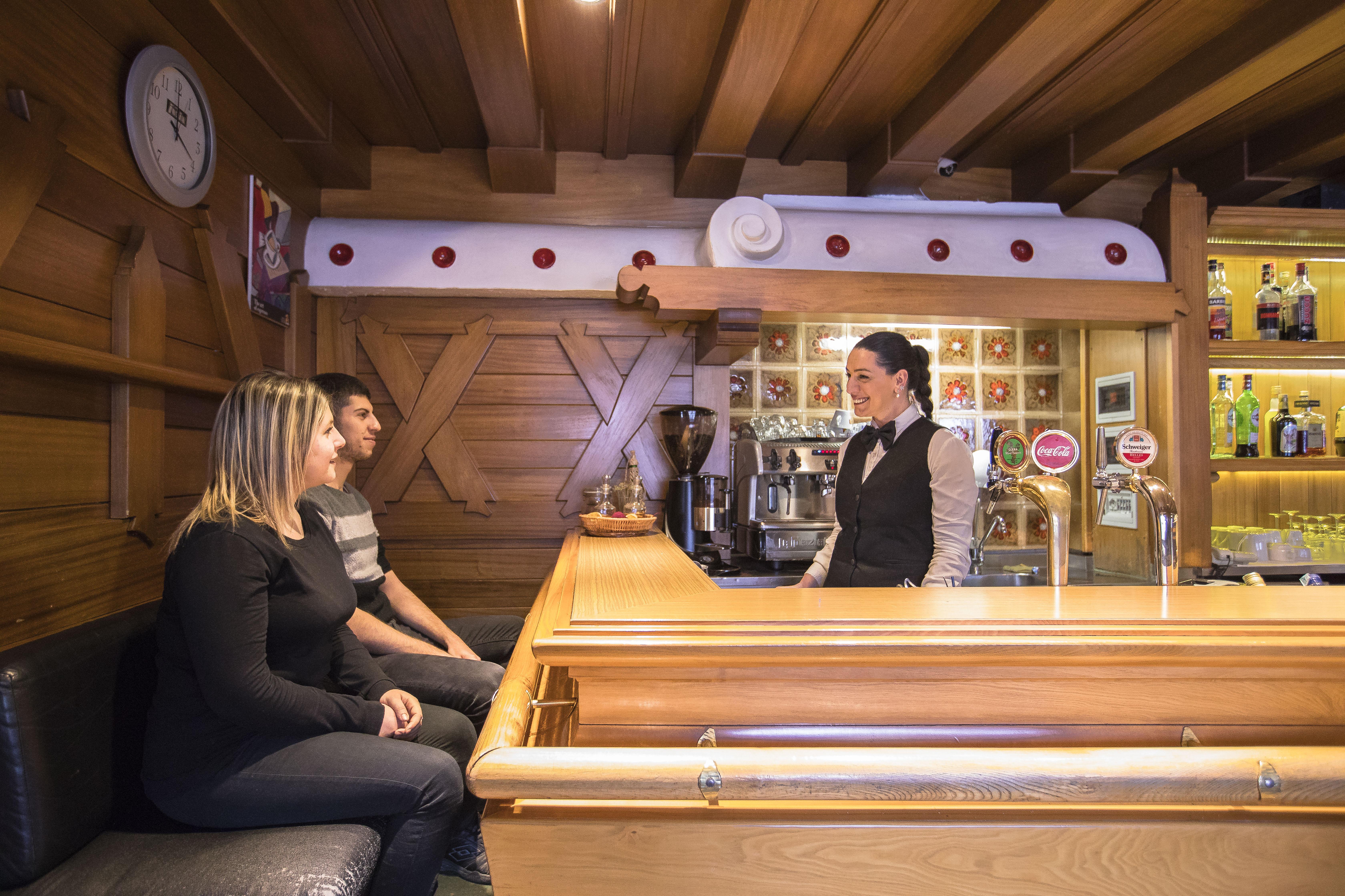 Gh Hotel Monzoni Pozza di Fassa Luaran gambar