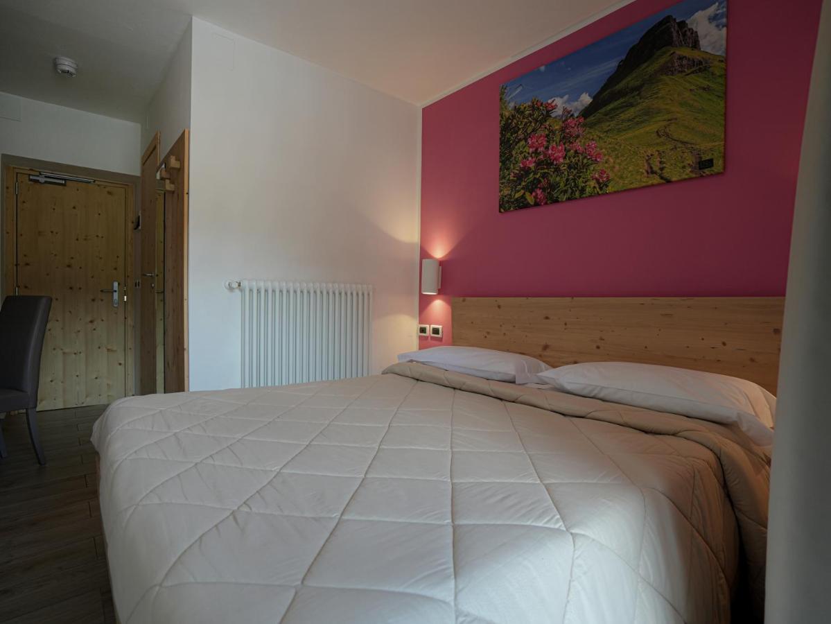Gh Hotel Monzoni Pozza di Fassa Luaran gambar