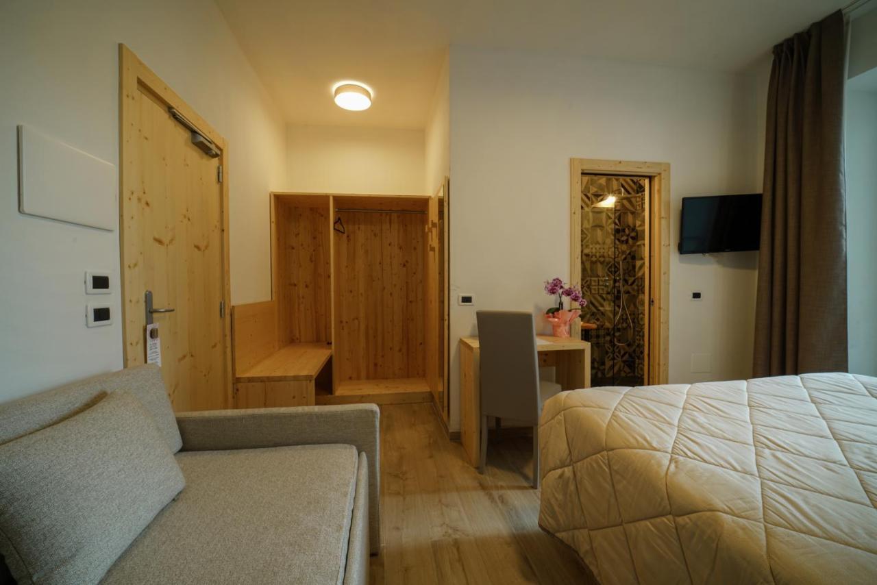 Gh Hotel Monzoni Pozza di Fassa Luaran gambar