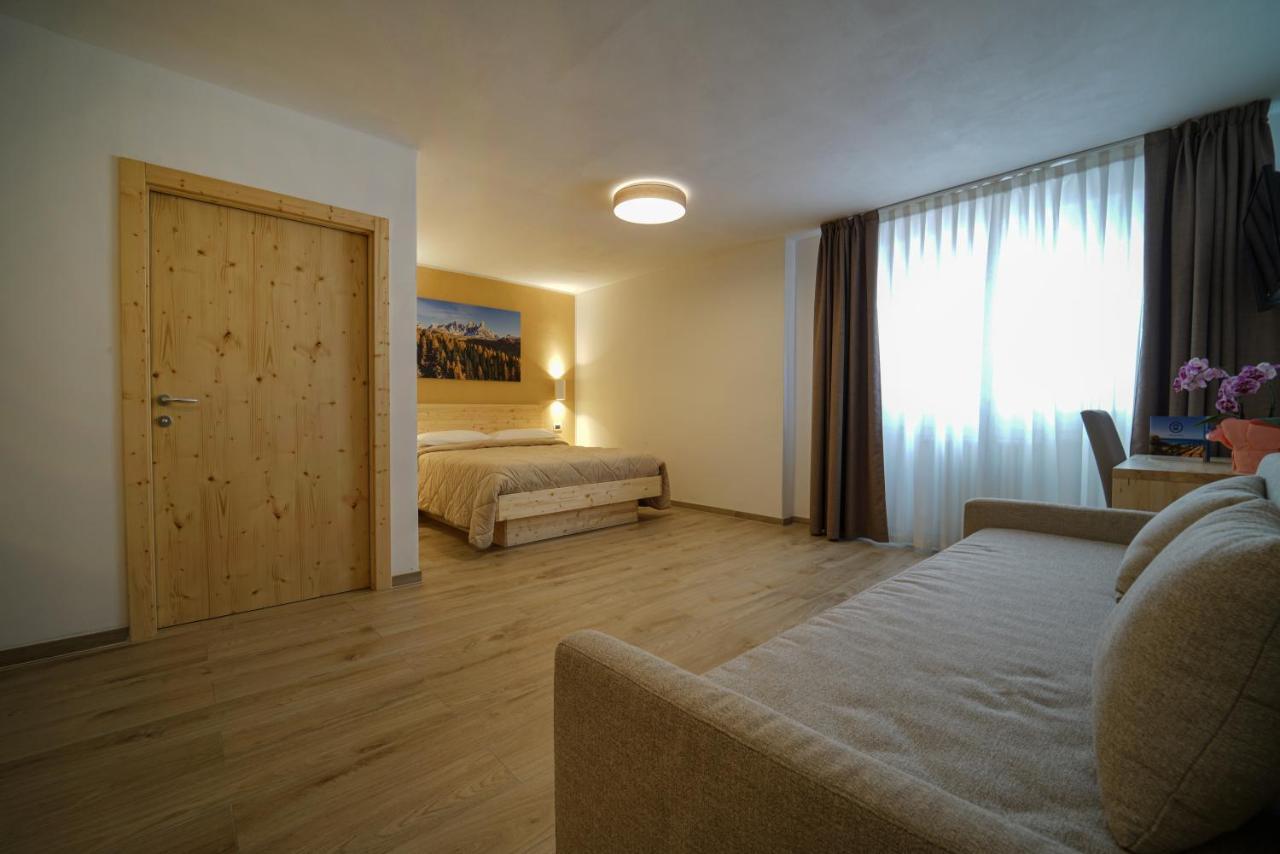 Gh Hotel Monzoni Pozza di Fassa Luaran gambar