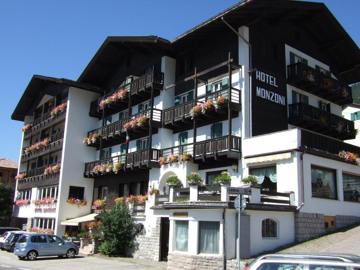 Gh Hotel Monzoni Pozza di Fassa Luaran gambar